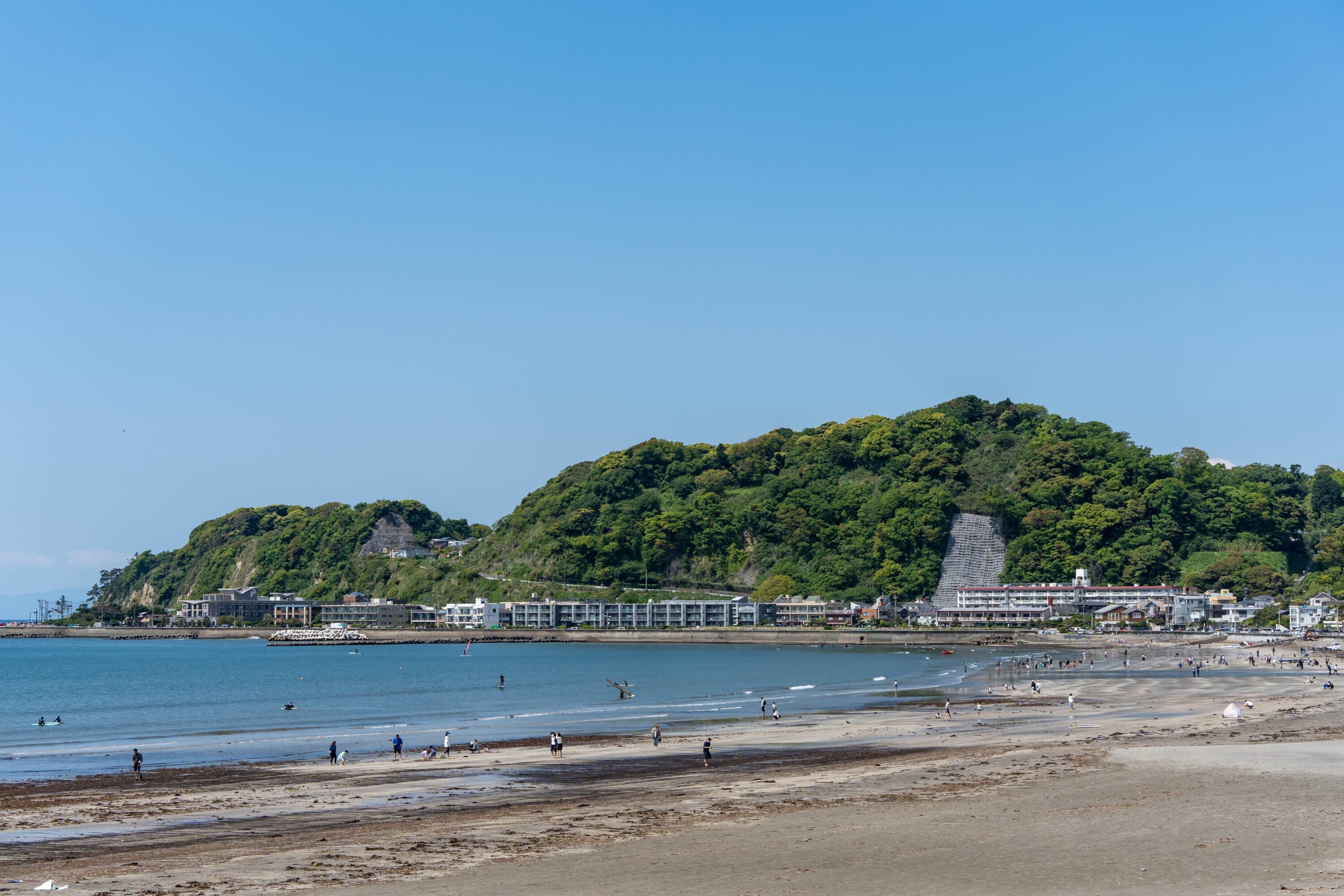 The View Of Yuigahama Beach And Sagami Bay In Kamakura