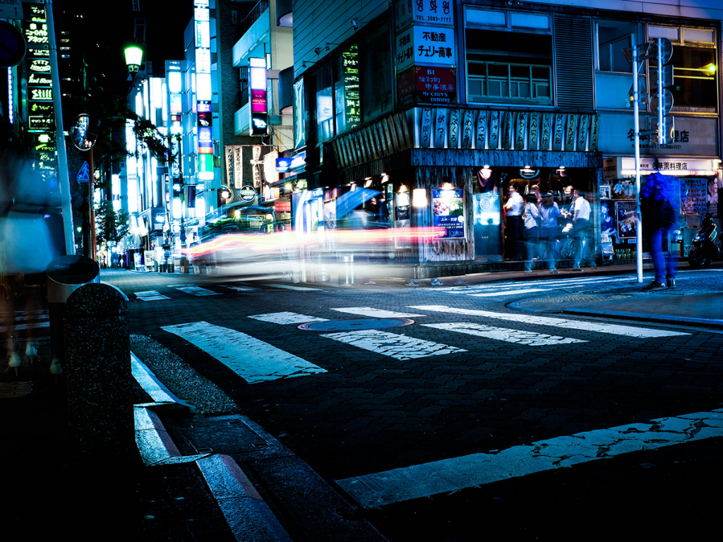 tokyo-weekend-events-night-street-scene