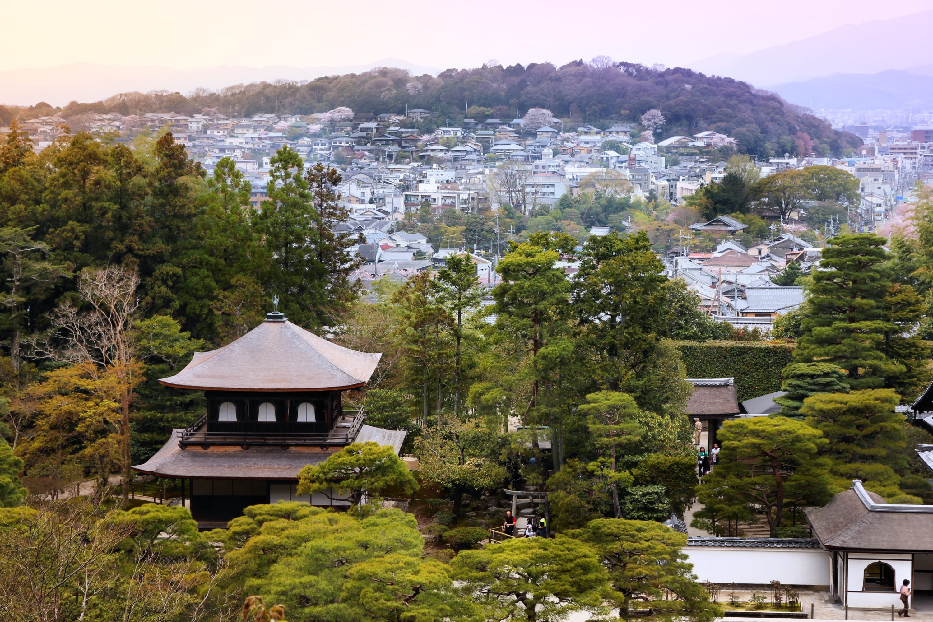 5 Must-visit Shrines and Temples in East Kyoto | Tokyo Weekender