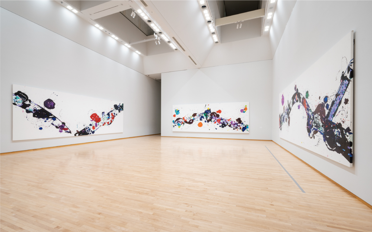 Sam FRANCIS, (from left) Untitled(SFP85-110), Untitled(SFP85-95), Untitled(SFP85-109), 1985,Deposited (Collection of Asahi Group Japan, Ltd.) MOT Collection, installation view Photo: Masaru Yanagiba