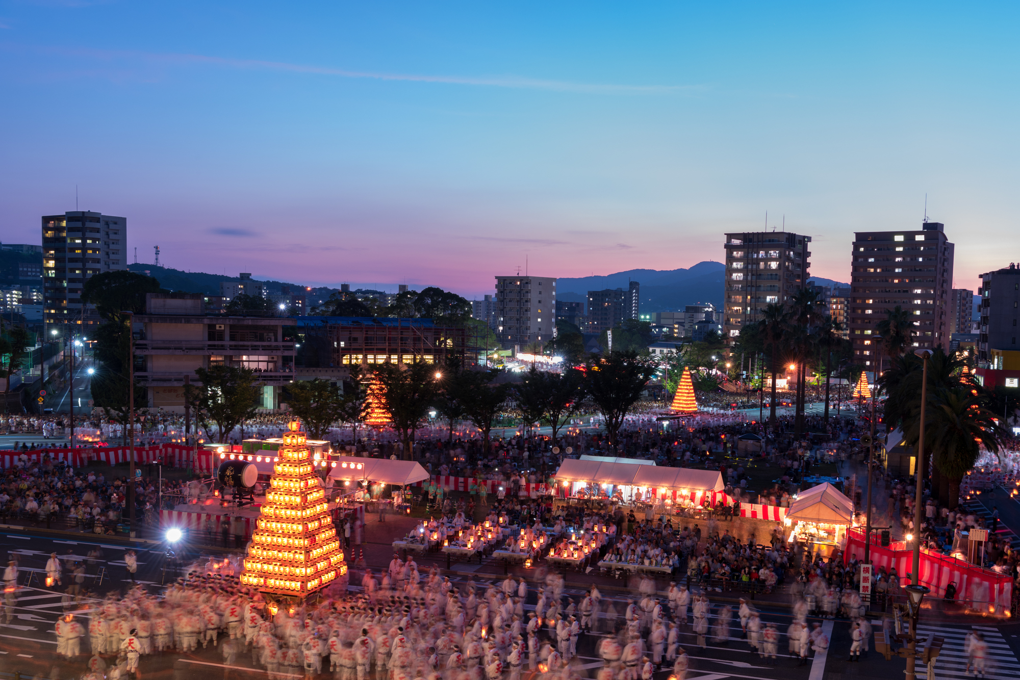 fukuoka summer festivals fireworks