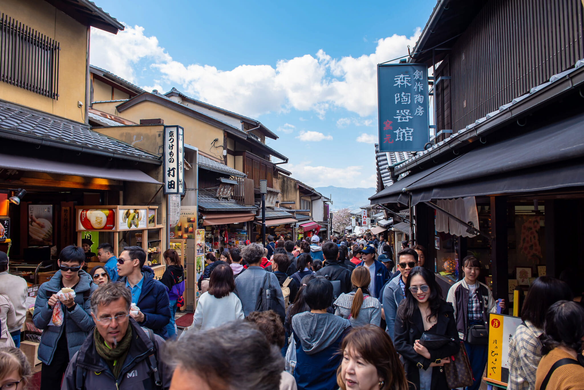 kyoto kiyomizu dera ninenzaka sannenzaka