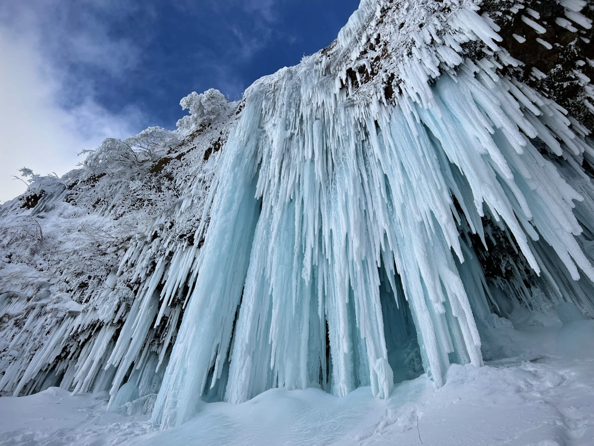 okitama ice falls