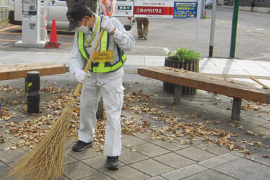 elderly workers japan